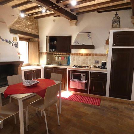 Scappo In Umbria, Porta Leone Villa Amelia Luaran gambar